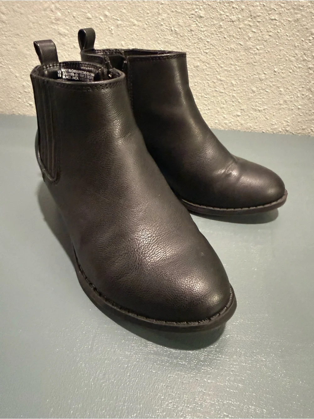 Old Navy - Girl’s Black Leather Ankle Booties - Slip-On